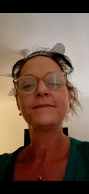 Samantha Barnshaw, Support Worker